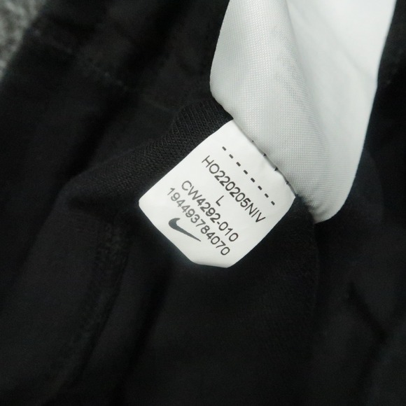 Nike Pants Womens Large Black Sportswear Tech Fleece Jogger Zip Pocket CW4292 - Picture 6 of 9